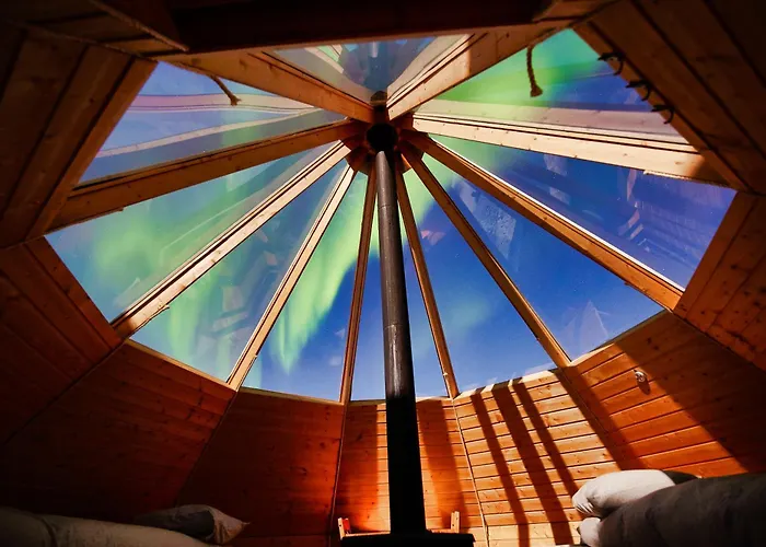 Kamp alanı Countryside Tromso- Cozy Glass- Roof Cabins- Aurora Wonderland *